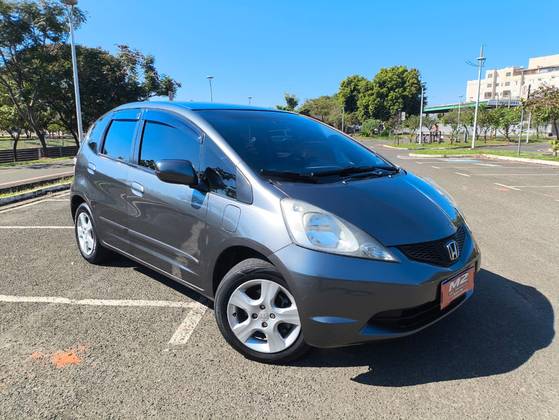 HONDA FIT 1.4 LX 16V FLEX 4P AUTOMÁTICO HONDA FIT 1.4 LX 16V FLEX 4P AUTOMÁTICO